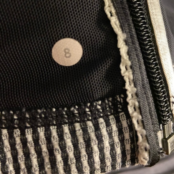 Lululemon Gingham Print Forme Define Shape Jacket - Picture 8 of 8